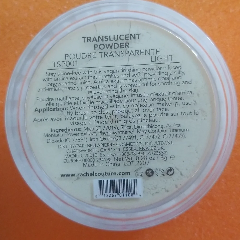 4/25 bundle item. Rachel Couture Translucent Powder in Light